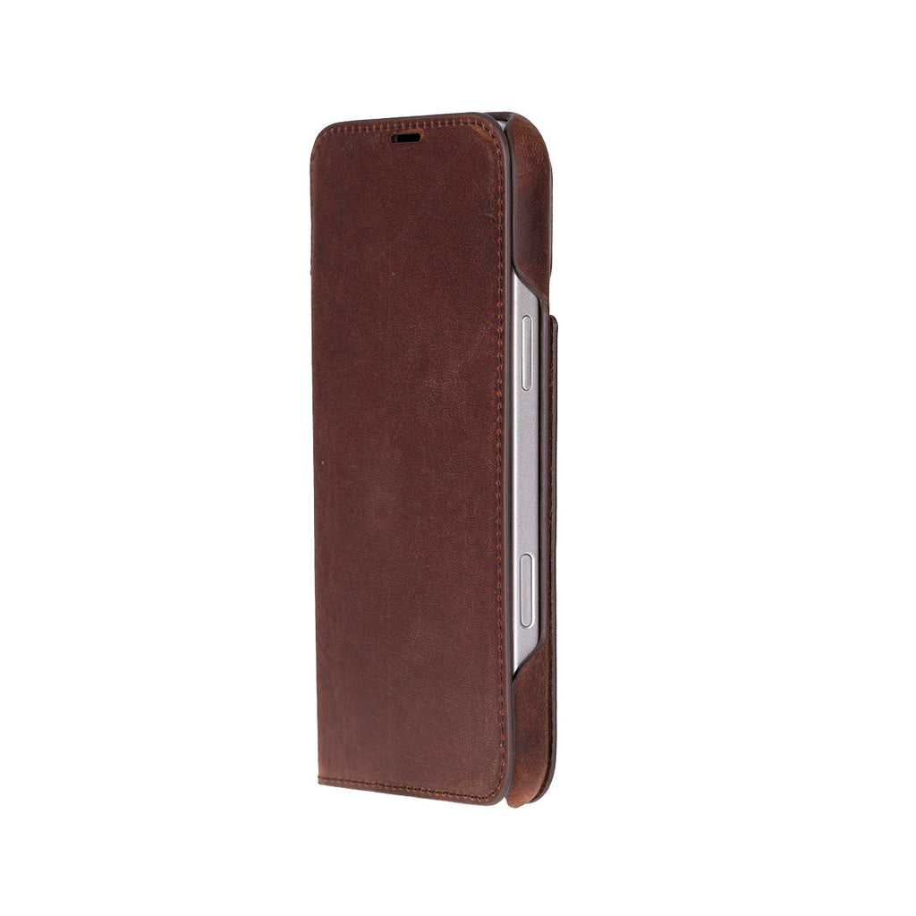 Decatur iPhone 18 Full-Grain Leather Folio Case