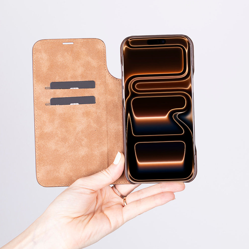 Decatur iPhone 18 Full-Grain Leather Folio Case