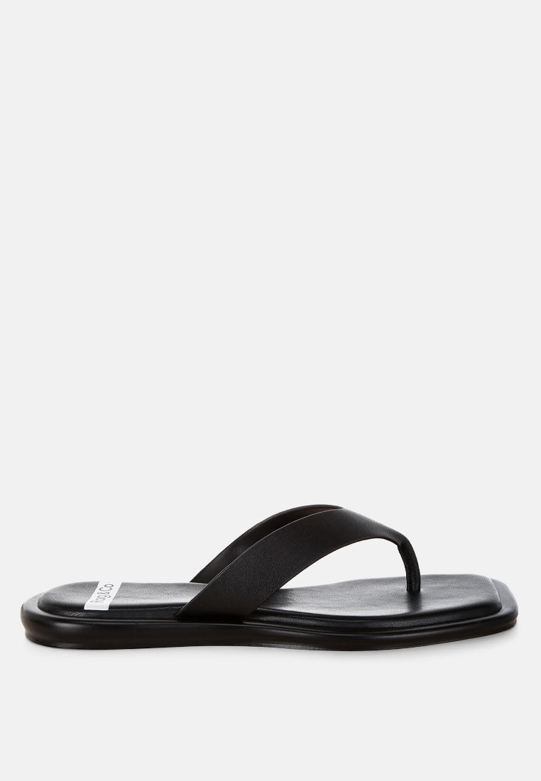 Makawi Thong Toe Slip Ons