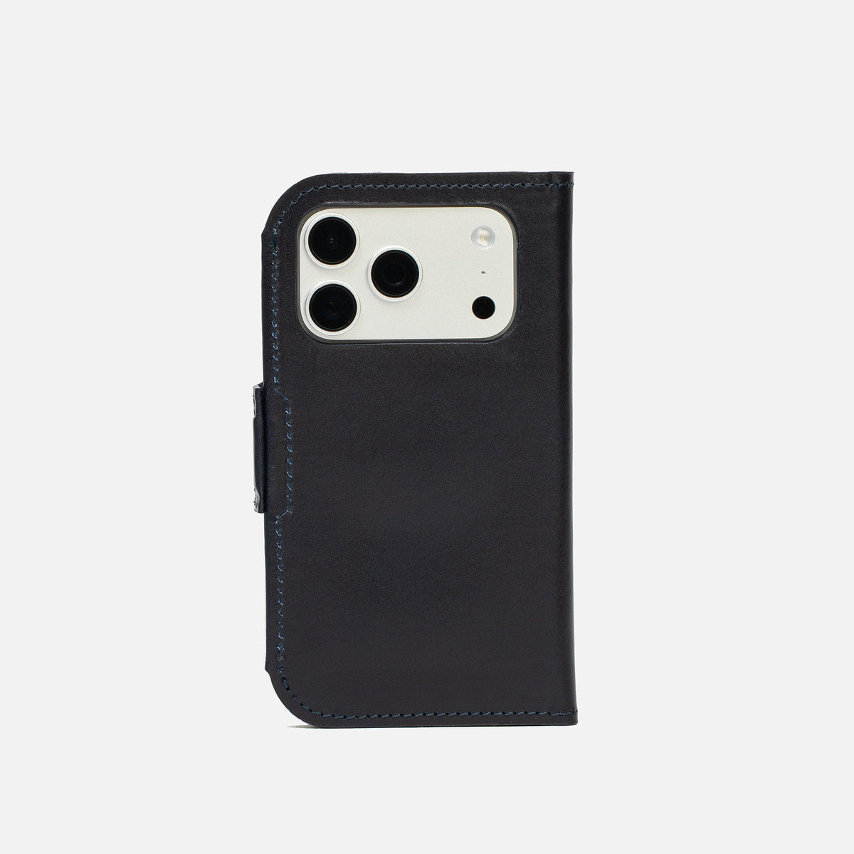 Leather Folio Case for iPhone 17 Series with MagSafe - Classic 5.1
