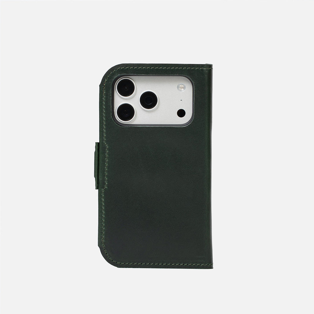 Classic 5.1 Leather Folio Case for iPhone 18 Series with MagSafe